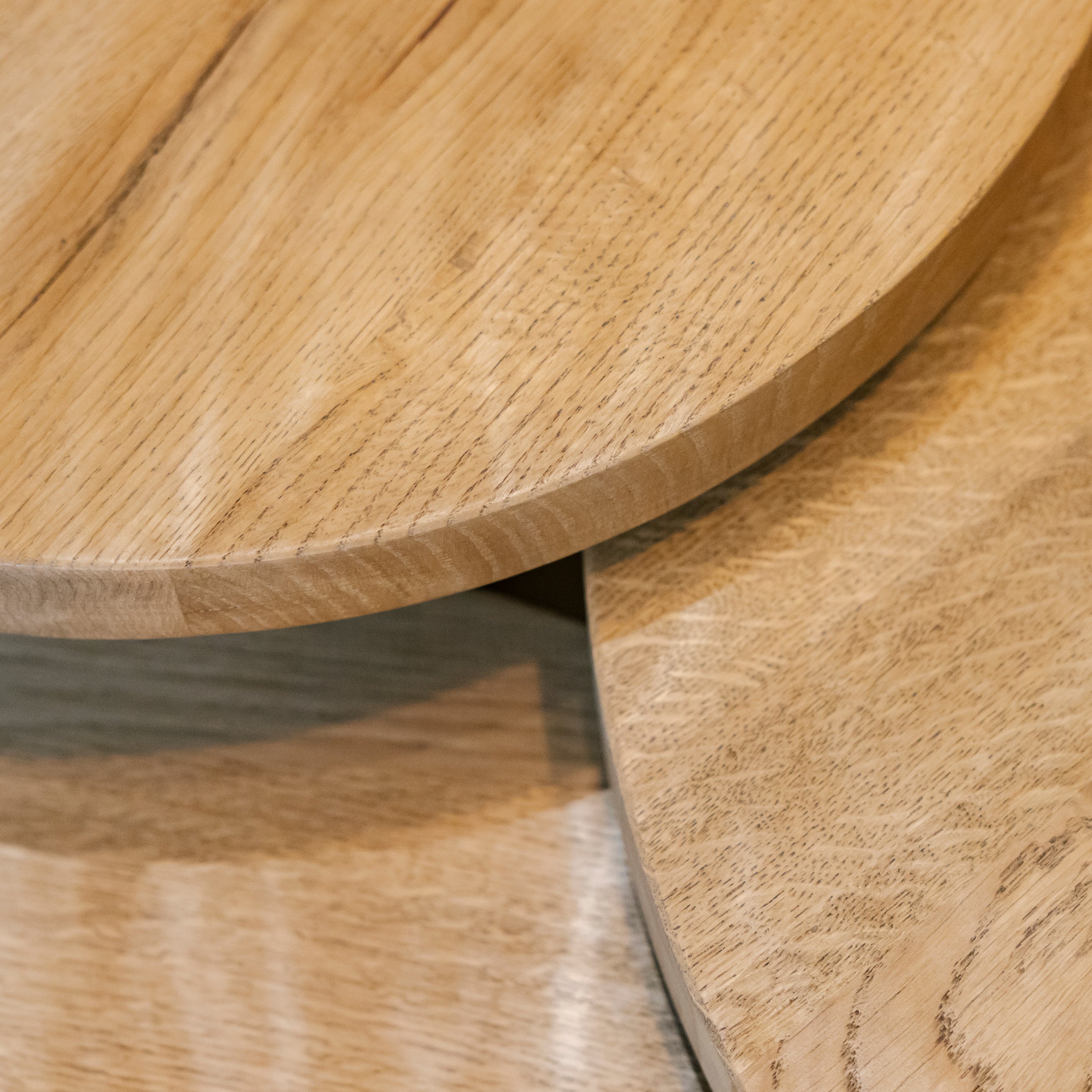 Camille Salontafel Small