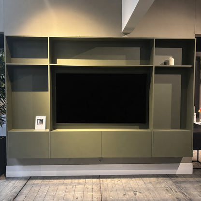 Max Cinewall